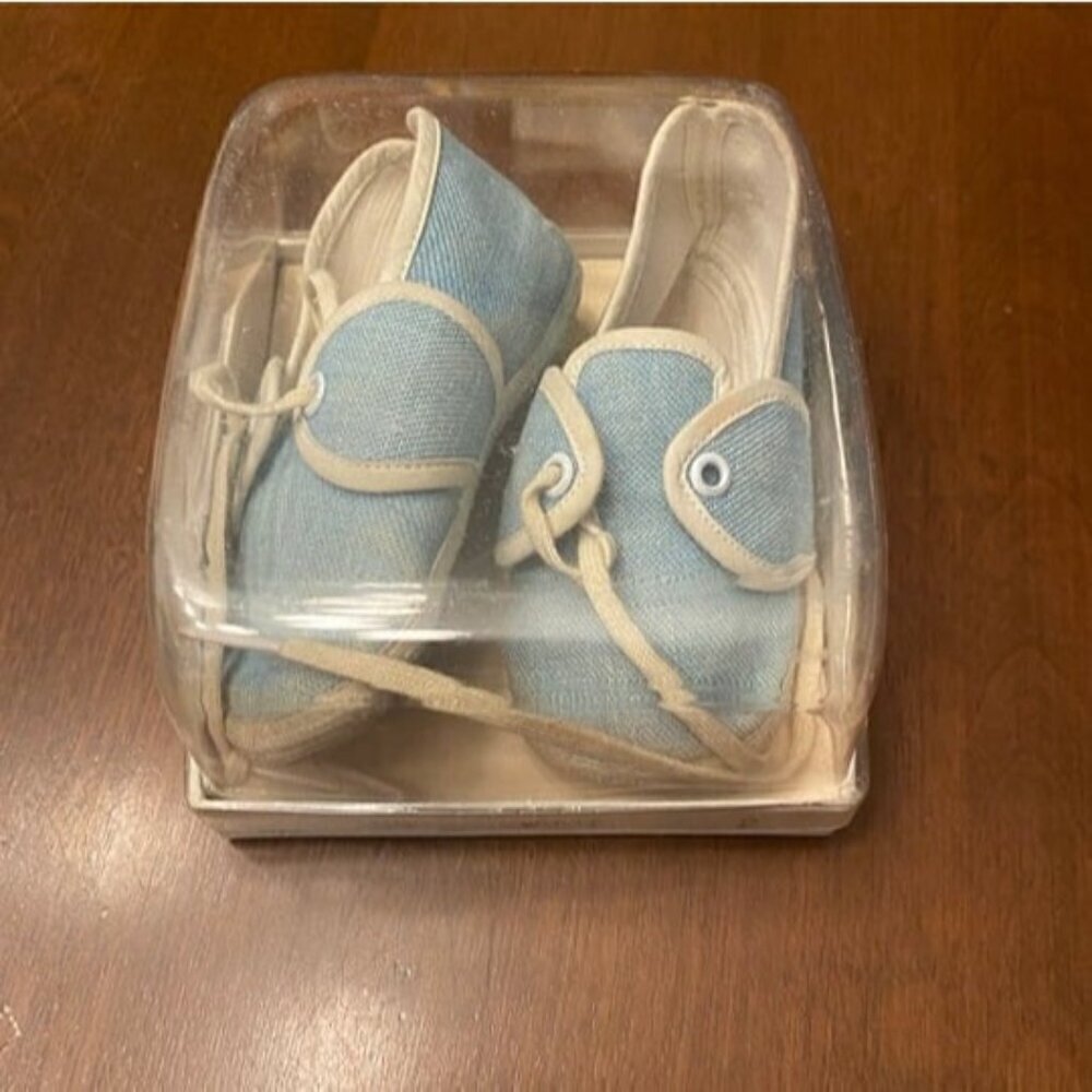 Vintage Crib shoes in box